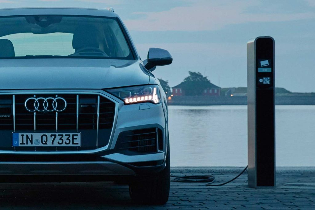 Audi_Q7e